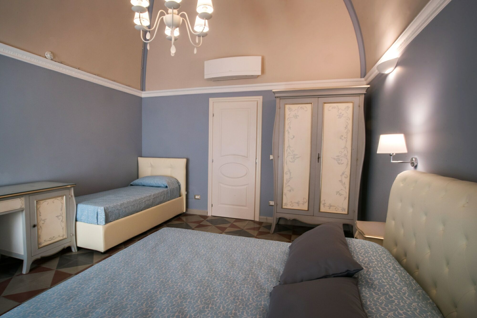 Palazzo Bove Bed & Breakfast Galatone Bagian luar foto