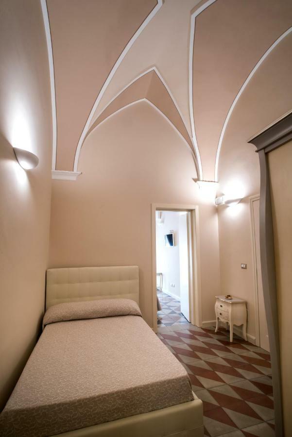 Palazzo Bove Bed & Breakfast Galatone Bagian luar foto